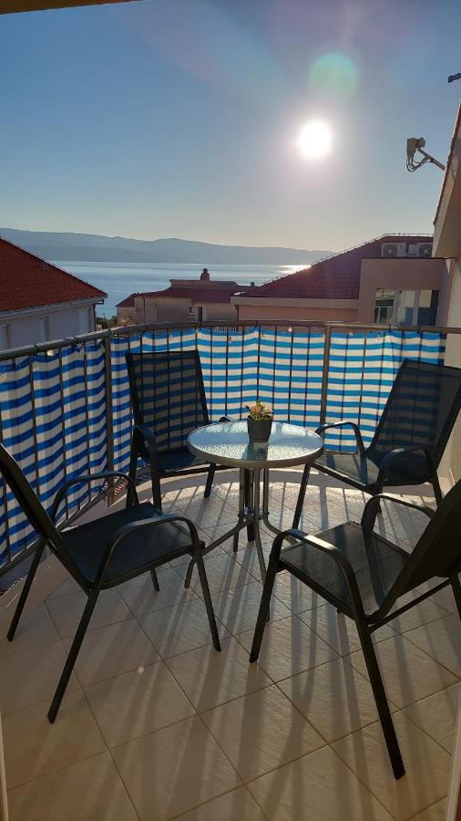 Omis Wind Rose Apartment Eksteriør bilde